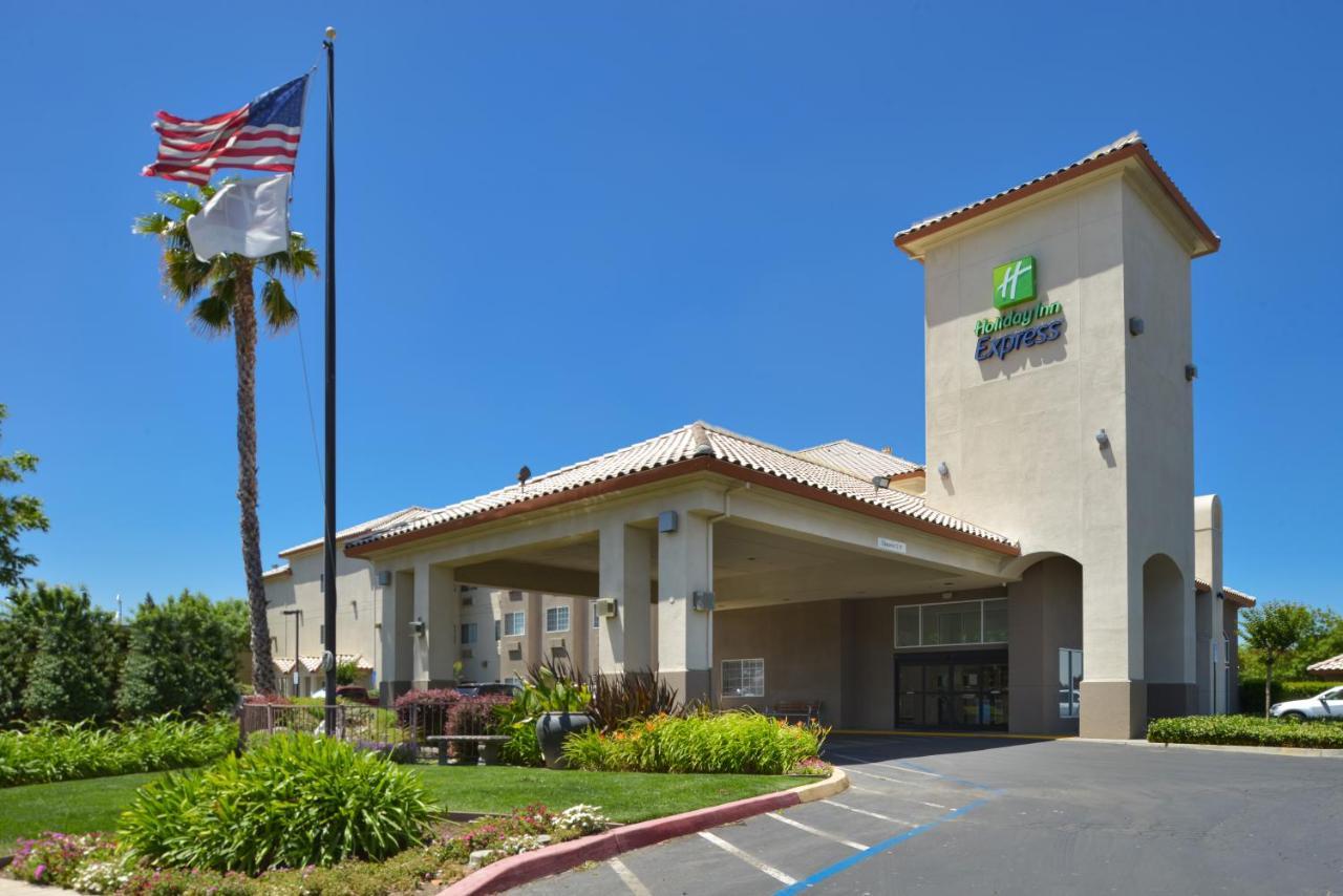 Express By Ihg Hotel