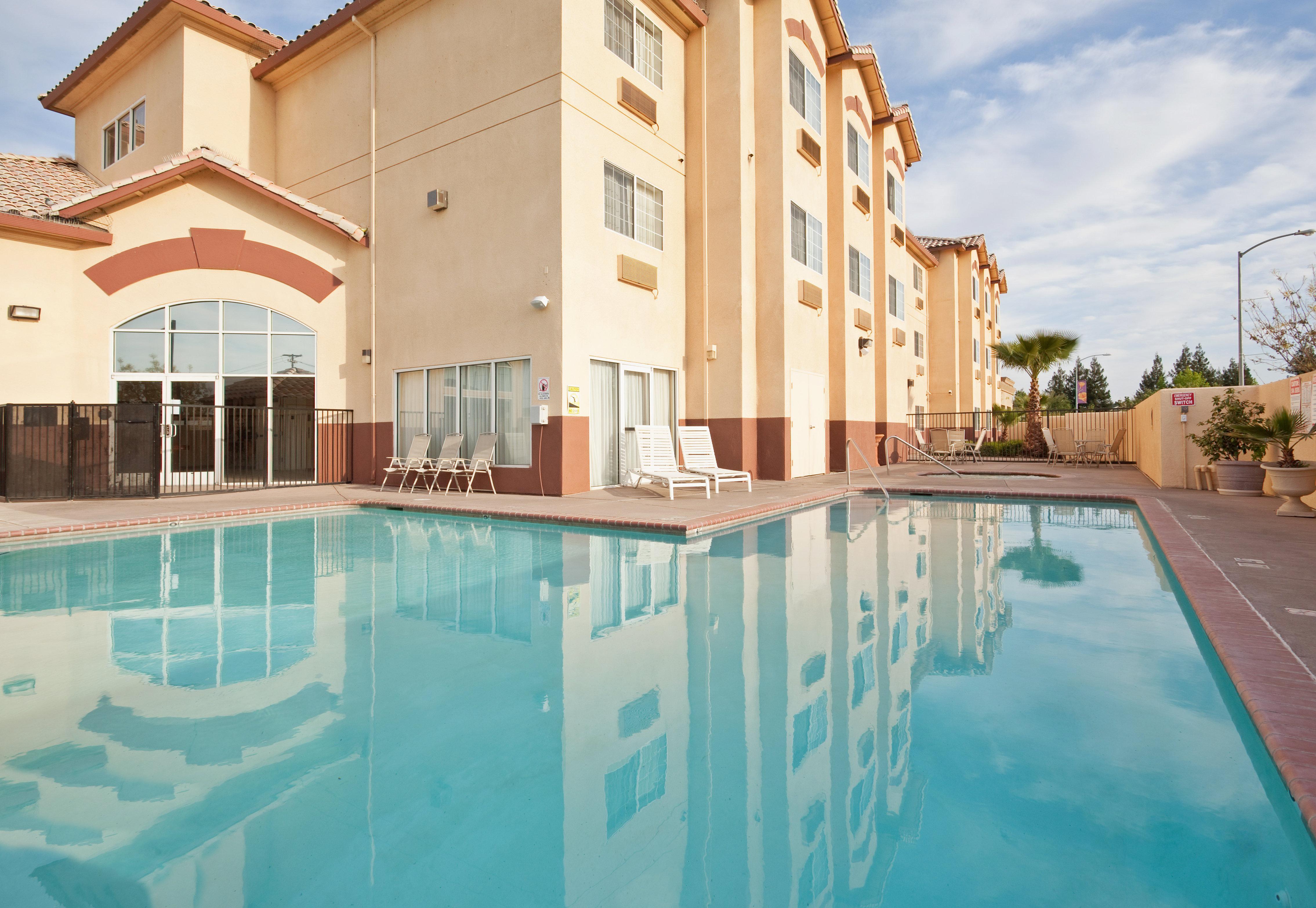 Express By Ihg Hotel 3*